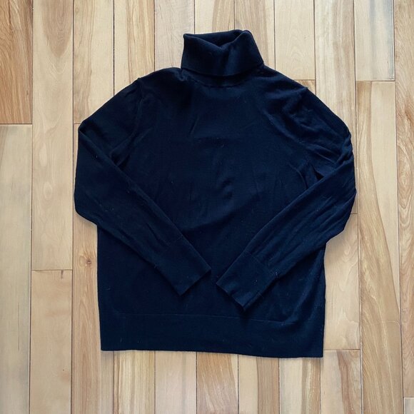 Gap Merino Wool Turtleneck Sweater - Picture 1 of 3